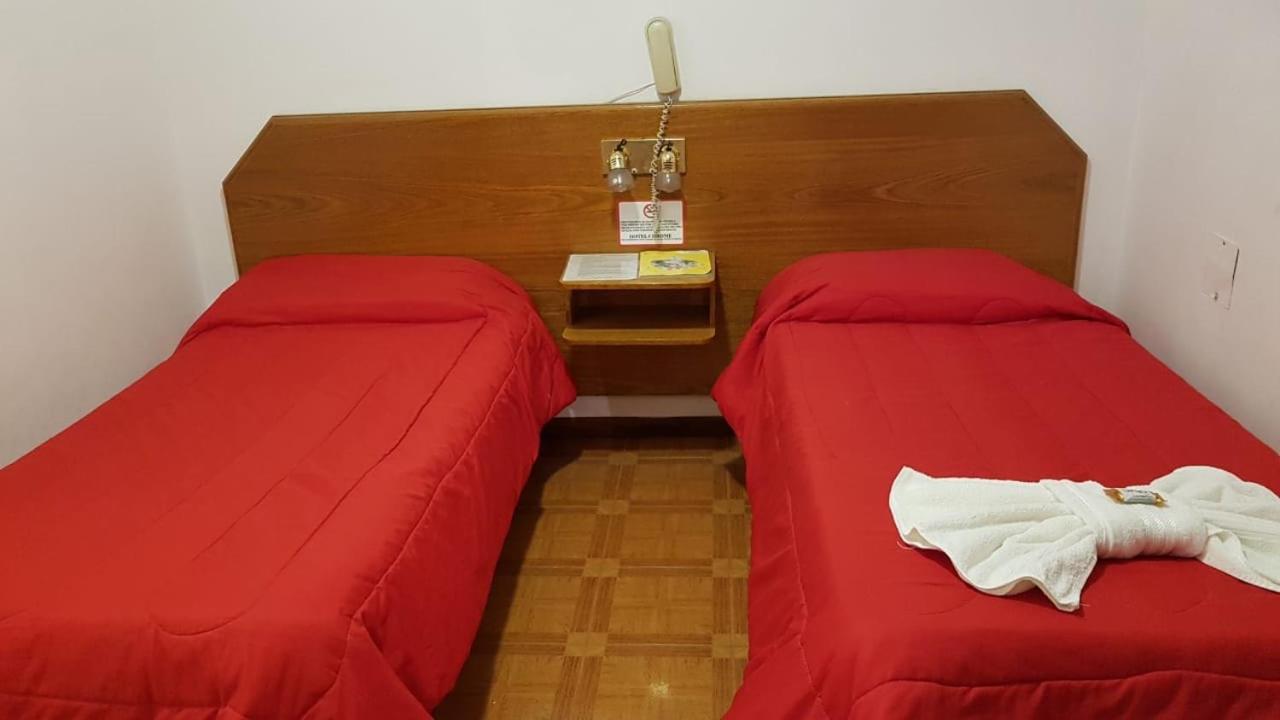 Chrome Hotel Ріо-Кварто Екстер'єр фото